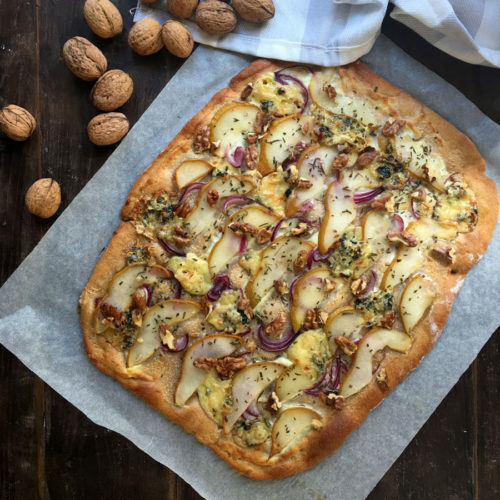 Birnen Walnuss Flammkuchen