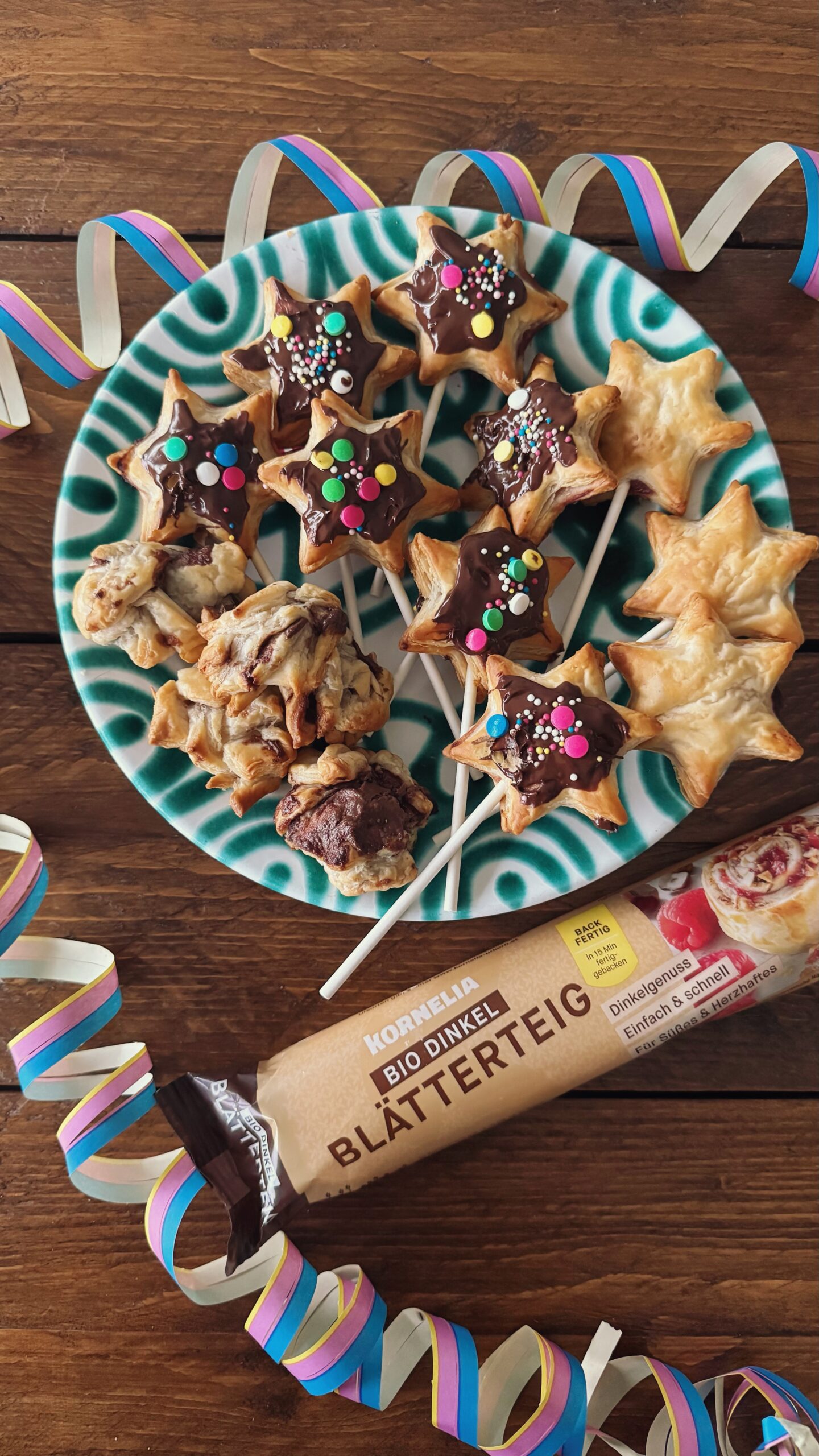 Blätterteig Zauberstäbe